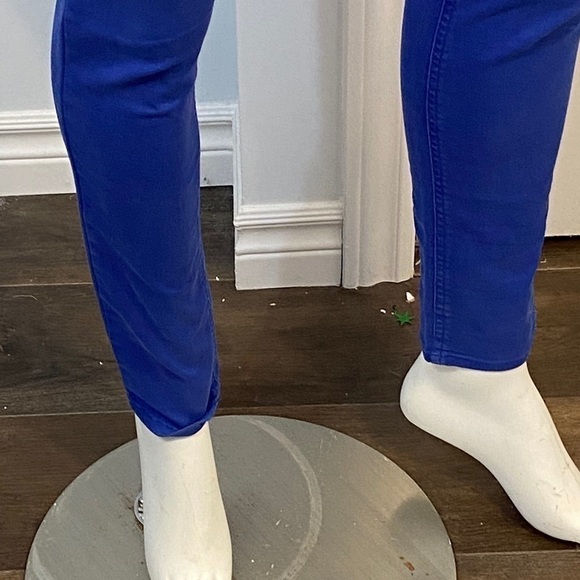 H & M Dividend Size 8 Blue skinny jeans Stretch - Picture 3 of 6